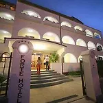 Forte Hotel Вьесте